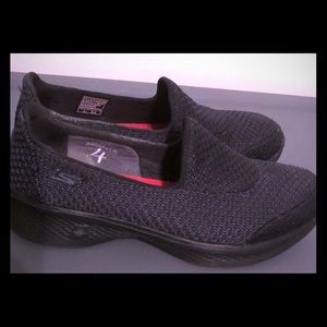 Ladies Go Walk4 Performance